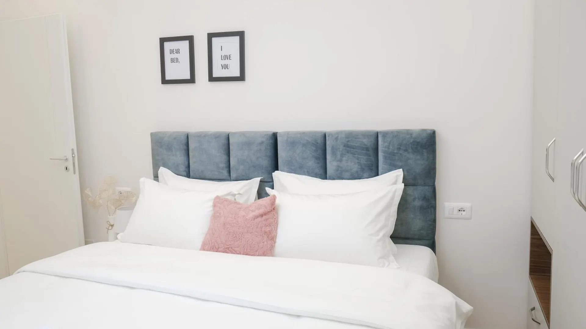 Lindi'S Apartment 4/7 地拉那